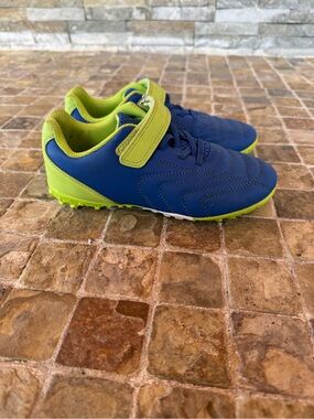 Stelle Kids Athletic Shoes baseball shoes/ soccer shoes unisex - Blue & Lime